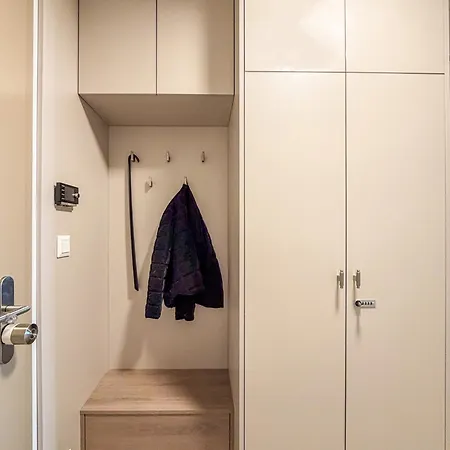 아파트 River View Design Apartment, 14th Floor, Citycenter, Ac, Parking 브라티슬라바